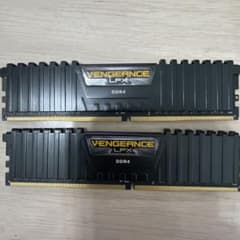 VENGEANCE LPX 32GB DDR4 3200MHzのサムネイル