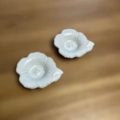 花形 陶器製 小皿 2枚セットのサムネイル