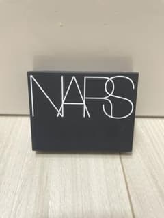 NARS ライトリフレクティングセッティングパウダー 10gのサムネイル