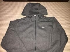 NIKE パーカーのサムネイル