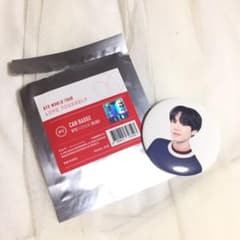 Love yourself 缶バッチのサムネイル