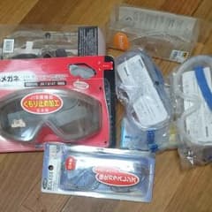 保護メガネのサムネイル
