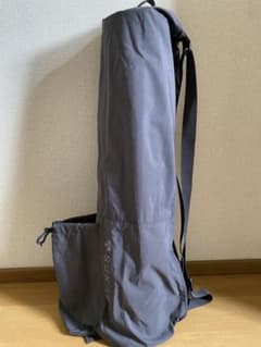 【美品】SUKALA グレー マットケースのサムネイル
