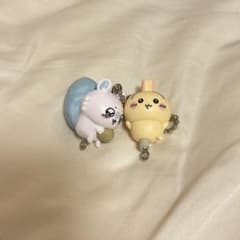 ちいかわ ガチャガチャ 2点セットのサムネイル