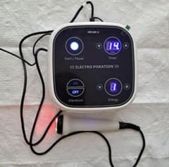 美品】mini pod-P エレクトロポレーション美容器 - メルカリ