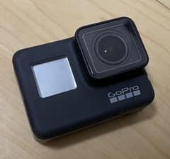 美品！！【新品にて購入、数回程度使用】GoPro HERO7 BLACKのサムネイル