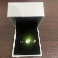 一粒石 スタッドピアス 両耳用のサムネイル