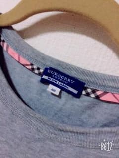 バーバリー Tシャツ 色違いもあります！のサムネイル