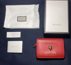 GUCCI アニマリエ タイガー 赤 レアカラー 二つ折り財布 箱付き - メルカリ