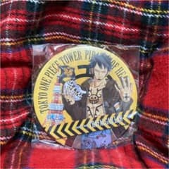 ワンピース トラファルガー・ロー 缶バッジのサムネイル