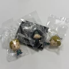 ハンターハンター めじるしアクセサリー 幻影旅団 クロロ フィンクスのサムネイル