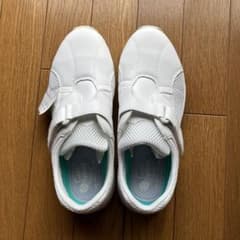 ナースシューズ　24.5のサムネイル