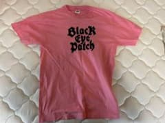 black eye patch Tシャツのサムネイル
