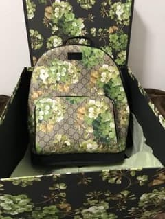 GUCCI ブルームス ほぼ未使用 直営店購入 Ｓ様専用のサムネイル