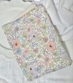 【SALE 2200円→2000円】花柄 コーデュロイ生地 saving 韓国のサムネイル