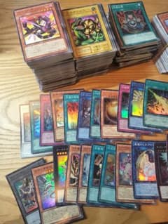 【レア含む】遊戯王OCG カードセット 多数　まとめ売りのサムネイル