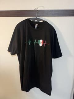 メキシコ国旗 ハートビート プリント Tシャツ ブラックのサムネイル