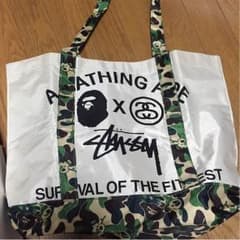 Stussy×APEコラボトートバッグのサムネイル
