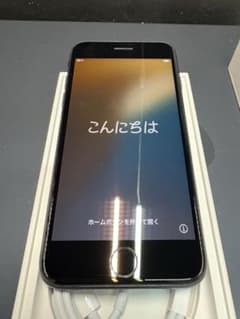 iPhone SE 第3世代型　ガラスフィルム付き　SIMフリーのサムネイル