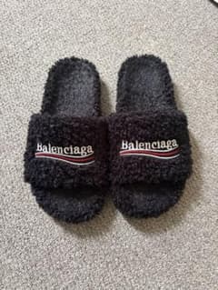 Balenciaga furry slide ファー サンダル サイズ40 - メルカリ