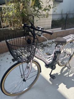 電動アシスト自転車 ピンク バスケット付きのサムネイル