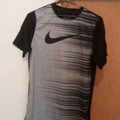 ナイキ☆Tシャツ　美品のサムネイル