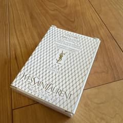 Yves Saint Laurent アイシャドウパレット 024のサムネイル