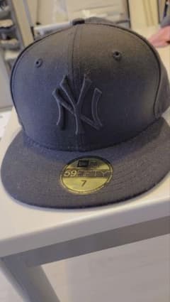 NEW ERA キャップのサムネイル
