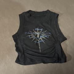 グラフィックプリント 黒タンクトップ パッド付のサムネイル