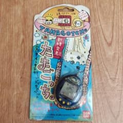 初代たまごっち BANDAI TAMAGOTCHI 青＋白文字 - メルカリ