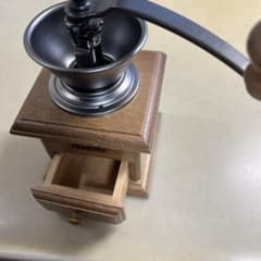 カリタ 手動ミル レトロのサムネイル