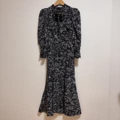 SNIDEL 花柄ロングワンピースのサムネイル