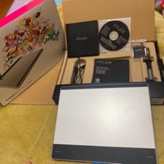 ワコム クリエイティブペン&タッチ　タブレットMのサムネイル