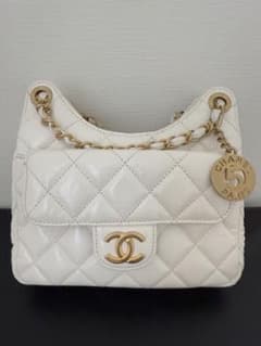 CHANEL シャネル スモールホーボーバッグ チェーンバッグ - メルカリ
