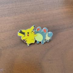 【絶版】ポケットモンスター　ピカチュウ　マリル　ピンバッチのサムネイル