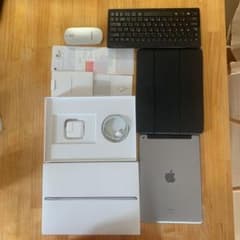 iPad 第6世代セルラー モデル　マウス　キーボード付きのサムネイル