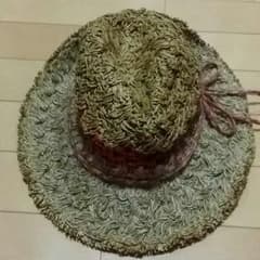チチカカの麦わら帽子のサムネイル