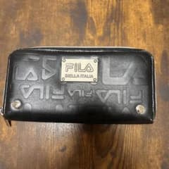 ル*ェ様 FILA 長財布 ブラック ラウンドファスナーのサムネイル