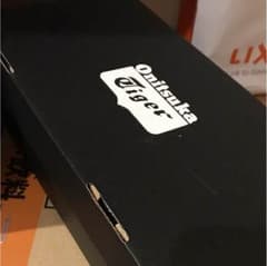 riho様 オニツカタイガーの箱のサムネイル