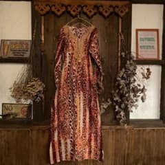 ＊vintage・キラキラビーズ刺繍アニマル柄カフタンワンピースのサムネイル