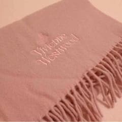 cinnamon 様専用【送料込み】Vivienne Westwood マフラーのサムネイル