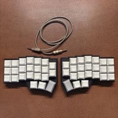 Corne V4 Cherry 完成品 美品 無刻印 Corne V4 Cherry 完成品 美品 無刻印 - メルカリ