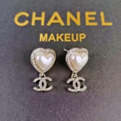 CHANEL ココマーク パール ハートクリスタル ピアス 両耳用 美品 CHANEL ハート ココマーク パール ピアス シルバー - メルカリ