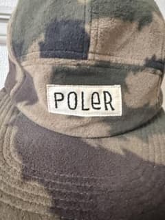 POLER フリース キャップ カモフラ柄のサムネイル