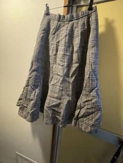 Checkered flared skirt