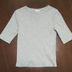 GU リブ Tシャツ 五分袖のサムネイル