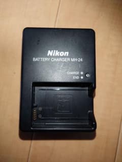 NIKON　バッテリーチャージャー　MH-24のサムネイル