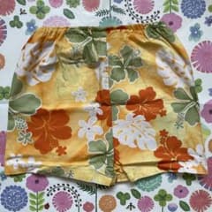 タイムセール‼️ ⭐︎ アロハ　ショートパンツ　95 ⭐︎のサムネイル