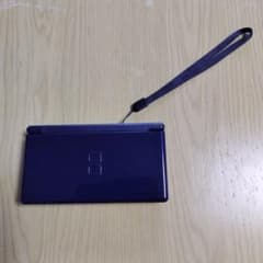 任天堂　DS Lite ジャンク品(⁠◔⁠‿⁠◔⁠)のサムネイル