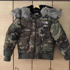 ノースフェイス迷彩 ダウンジャケット エレバス ゴッサム カモ - メルカリ